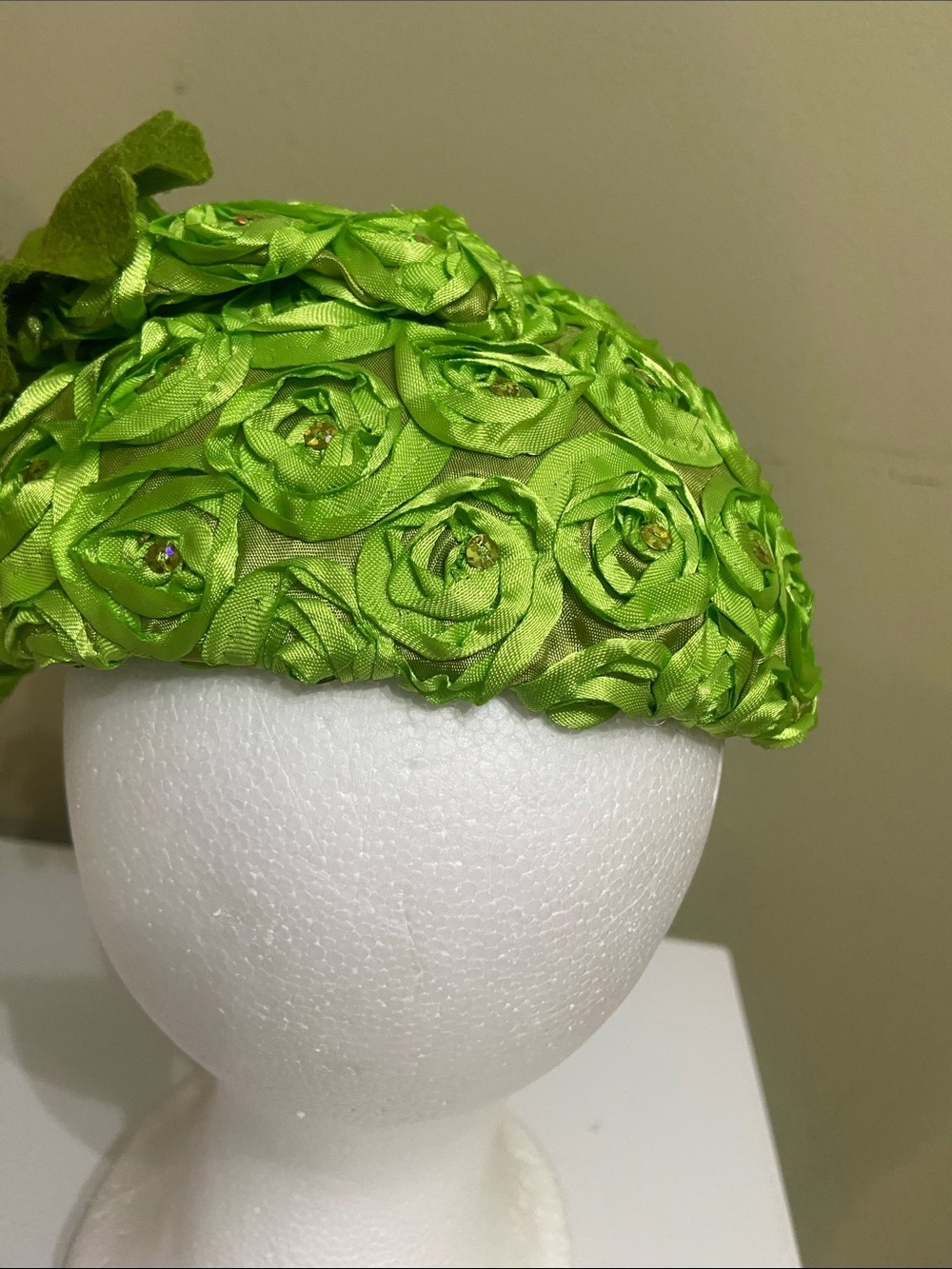 The Cutest Cocktail Hat by Kase, 🇯🇲 Jamaica - Picture 3 of 9